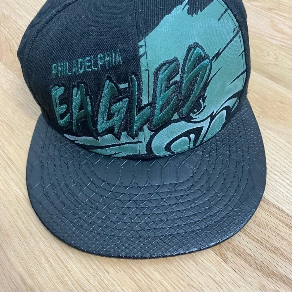 Eagles Vintage Collection Hat Adjustable Black